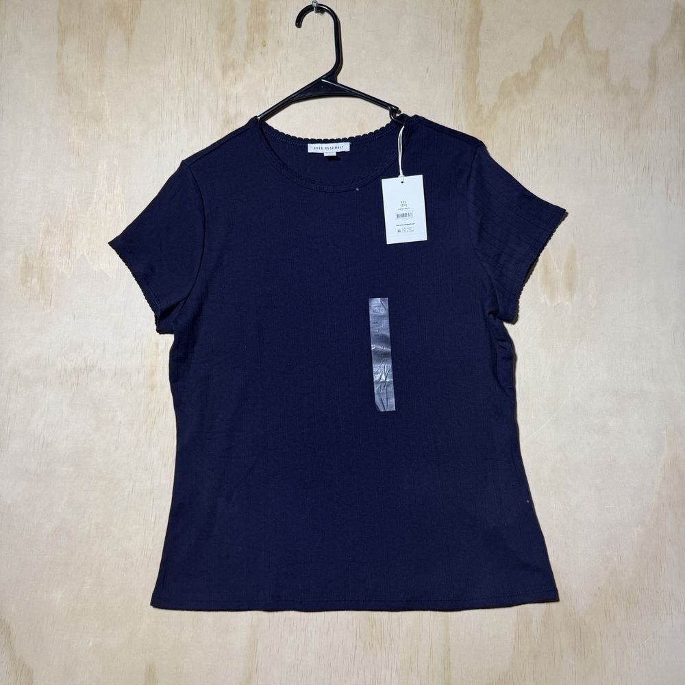 Free Assembly Womens 2X (20) Ribbed Knit Sweater Tank – Navy Scallop Trim